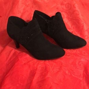 Black Suede Ankle Boots size 10 Medium